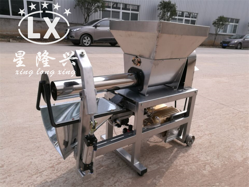 氣動(dòng)裝袋機(jī)